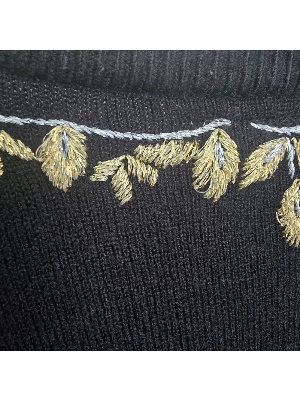 Designers Originals Black Cardigan Sweater w/Gold Leaf Embroidery Size Large NWT - Picture 7 of 12